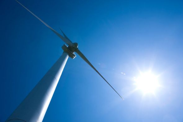 太陽(yáng)能風(fēng)能雙結(jié)合 滿(mǎn)足全人類(lèi)用電需求