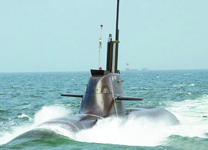 圖為世界上第一艘以燃料電池為AIP動力的德國U-31號潛艇