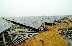 濟(jì)寧在千畝塌陷地上建起亞洲最大光伏電站