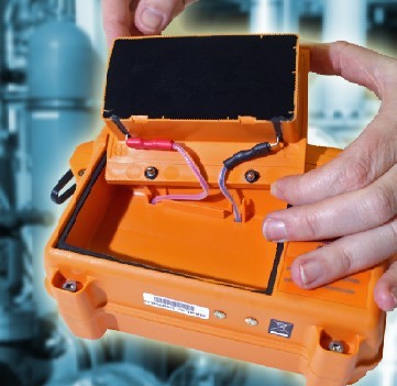 科諾康LIBRA電池和一臺Triple Plus + 氣體探測儀